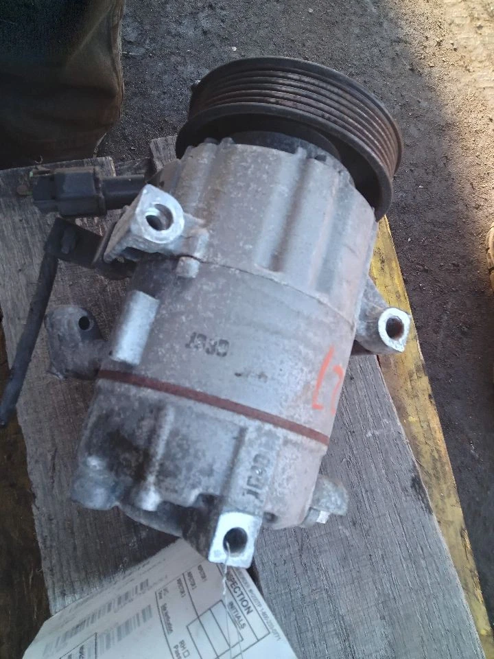 Used A/C Compressor fits: 2015 Hyundai Elantra Hatchback GT automatic temperatur Foto 2 de 4