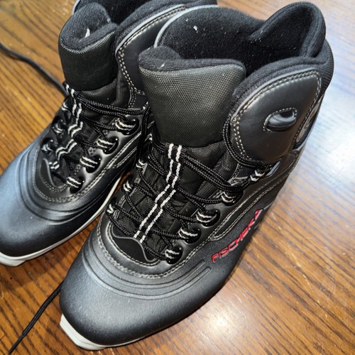 FISCHER SNS PROFIL Cross Country Ski Boots Size 44 THINSULATE Skis