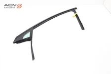 2026 HYUNDAI IONIQ 9 FRONT LEFT SIDE DOOR WINDOW RUN CHANNEL SEAL W/ GLASS OEM