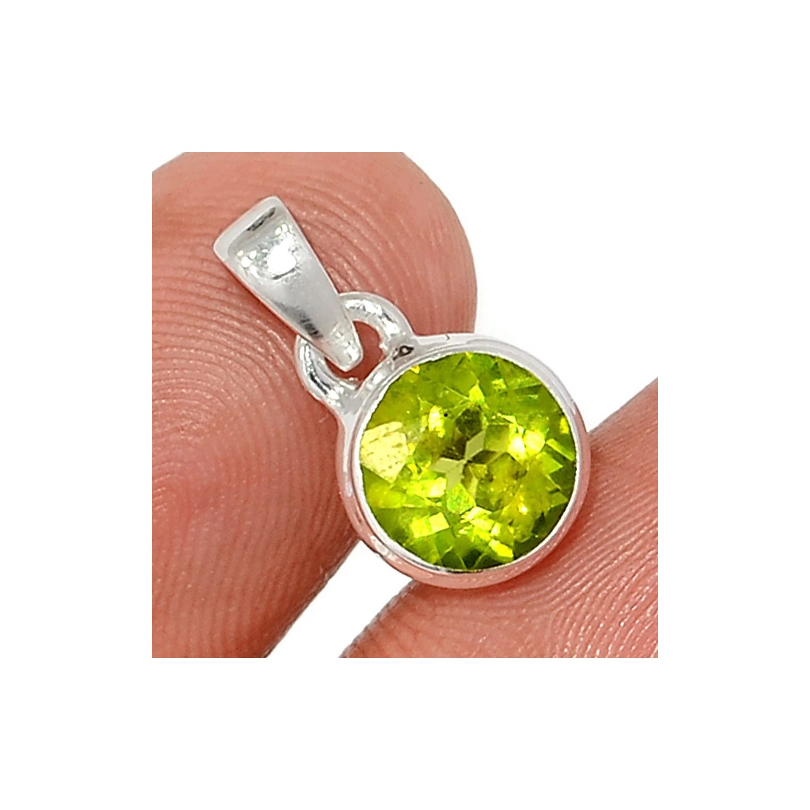 Péridot facetté rond TW26 pendentif pierre fine naturelle vert olive