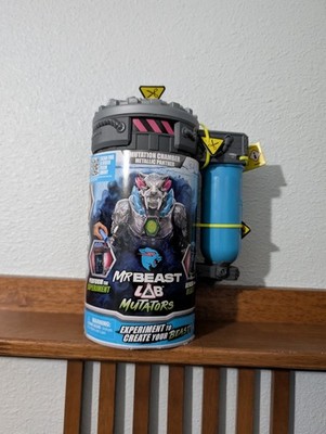 NEW Mr Beast Lab Mutators Metallic Panther Mutation Chamber Action Figure Toy 