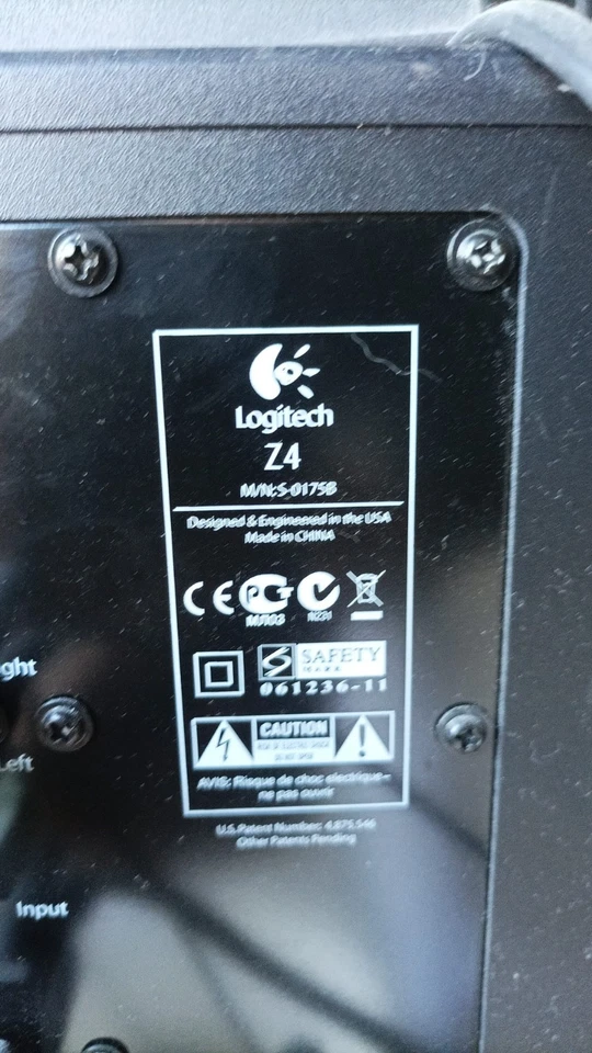 Logitech Z4 Lautsprecher-System, Subwoofer, 400 Watt - Bild 2 von 2