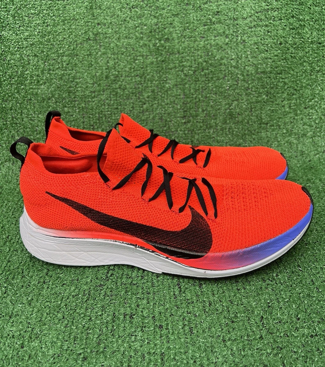 Nike Vaporfly 4% Flyknit Sneakers for Men for Sale | Authenticity