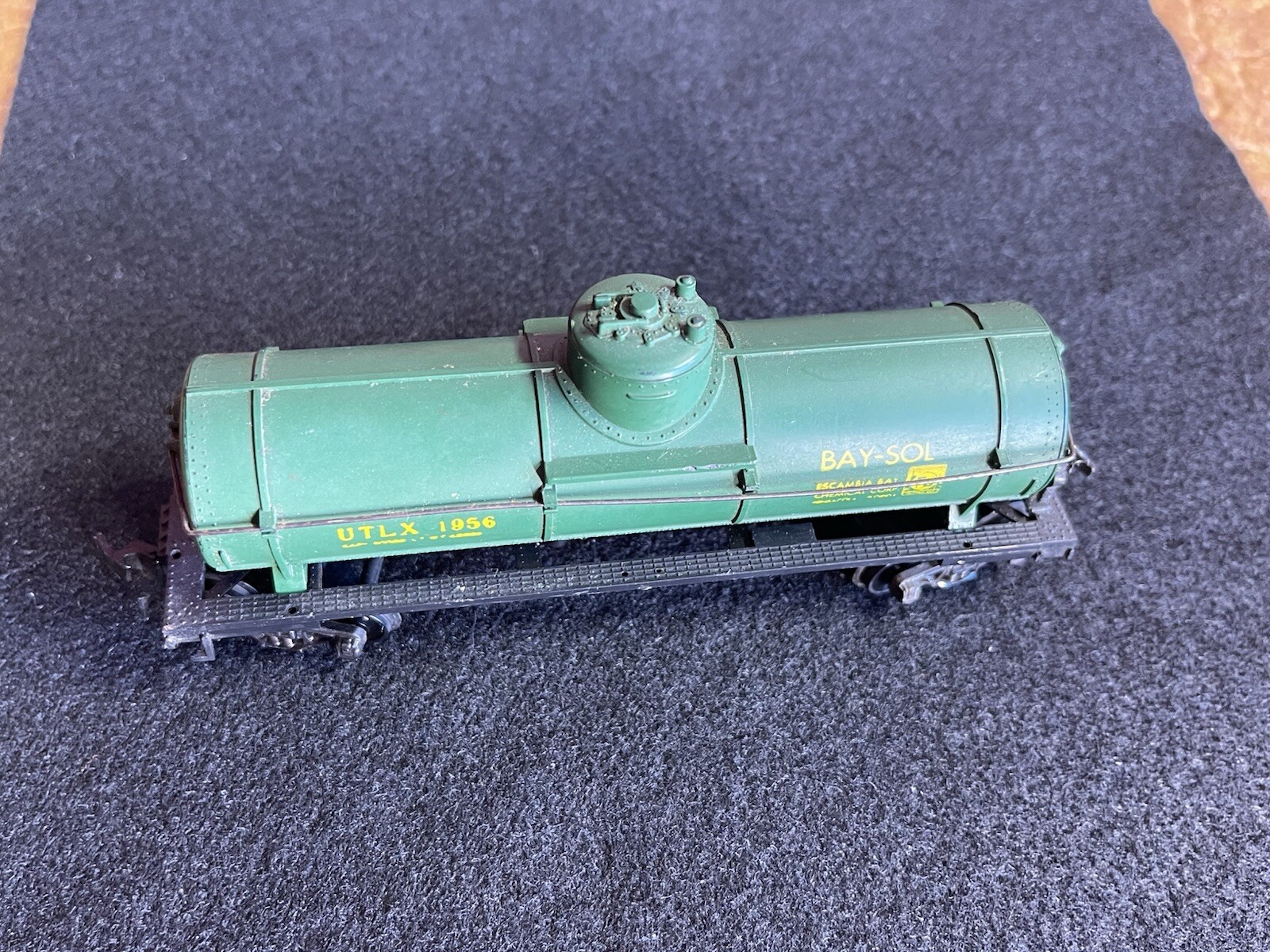 Foto 22 di 24