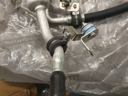 GENUINE FIAT 500L 1.6 DIESEL 2012 ON AIR CONDITIONING PIPE 52062169 - Picture 3 of 4