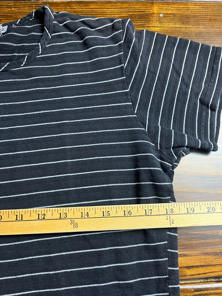 Рубашка One World, женский размер средний, черный серый, в полоску, короткий рукав - Изображение 3 из 4