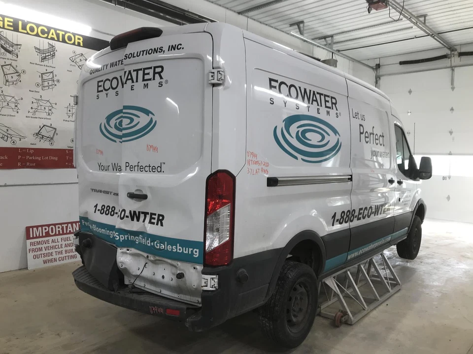 Motor de caja de fusibles usado para: Ford Transit 250 2018 3,7 grado A Foto 3 de 4