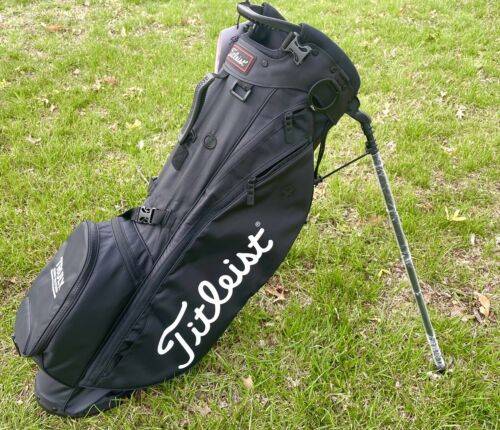 Titleist Players 4 Golf Stand Bag Truly Hard Seltzer w/ Premium Double Strap NEW - Picture 2 of 13