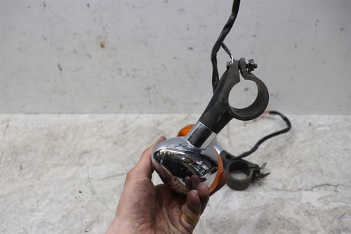 2004-2009 Honda VTX1300 Front Turn Signals Set Pair - Picture 5 of 9