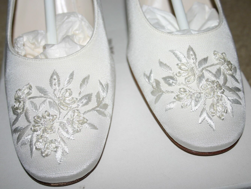 VERA WANG Glokenya IVORY Fallie SILK Beaded WEDDING Bridal SLINGBACK Sz 8 B $310 - Picture 16 of 16