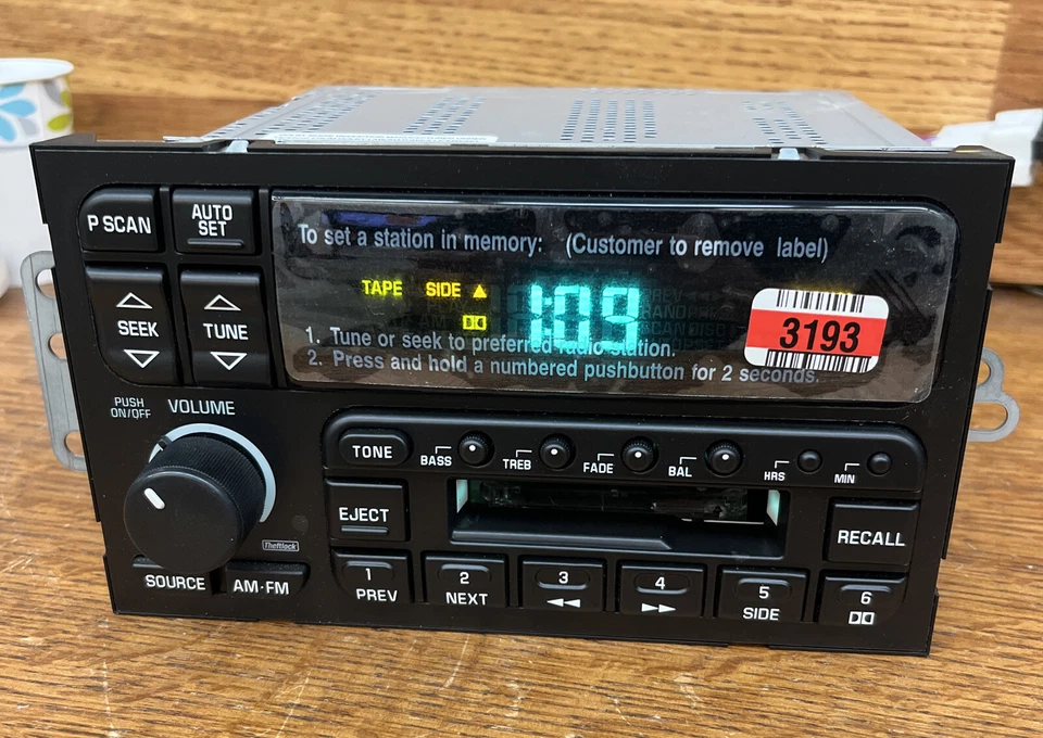 NEW ~ 1995-2003 Buick Park Ave Avenue Regal Riviera AM/FM/Cassette Radio Combo - Image 2 of 4