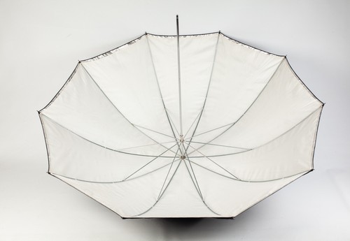Bowens (Genuine) Silver/White 35 Inch / 90cm Flash Brolly - Convertible - VGC. - Picture 6 of 6