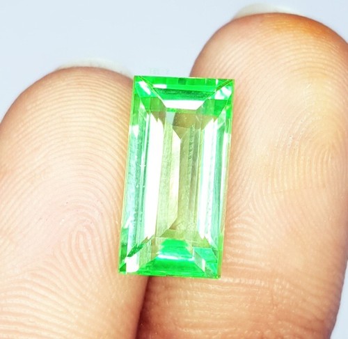 Gemas de zafiro princesa de zafiro verde natural sueltas de 5,97 quilates - Imagen 9 de 10