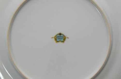 Noritake Porcelain Dinnerware 10.25" Service Cabinet Plates, Set of 3 - Picture 9 of 10