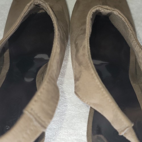 Carlos Santana Wedge Heels Woman's Sz 8.5M Brown Leather Platform Slip-On - Picture 7 of 22