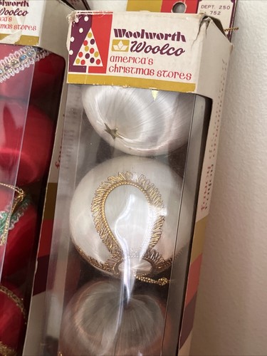 Vintage Satin Ball Christmas Tree Ornaments 10 In Original Box Woolworths - Picture 5 of 5
