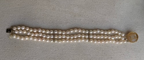 14KT Yellow Gold Triple Row Strand CULTURED PEARL BRACELET - Picture 24 of 24