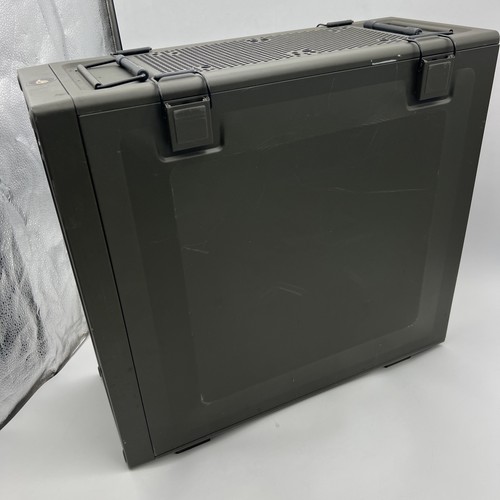 Limited Edition Corsair Vengeance C70 Mid-Tower Case Military Green - Afbeelding 8 van 23