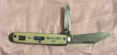 VINTAGE MR. ''PEANUT'' FOR PRESIDENT 1976 2 BLADE KNIFE U.S.A. MADE Well Used