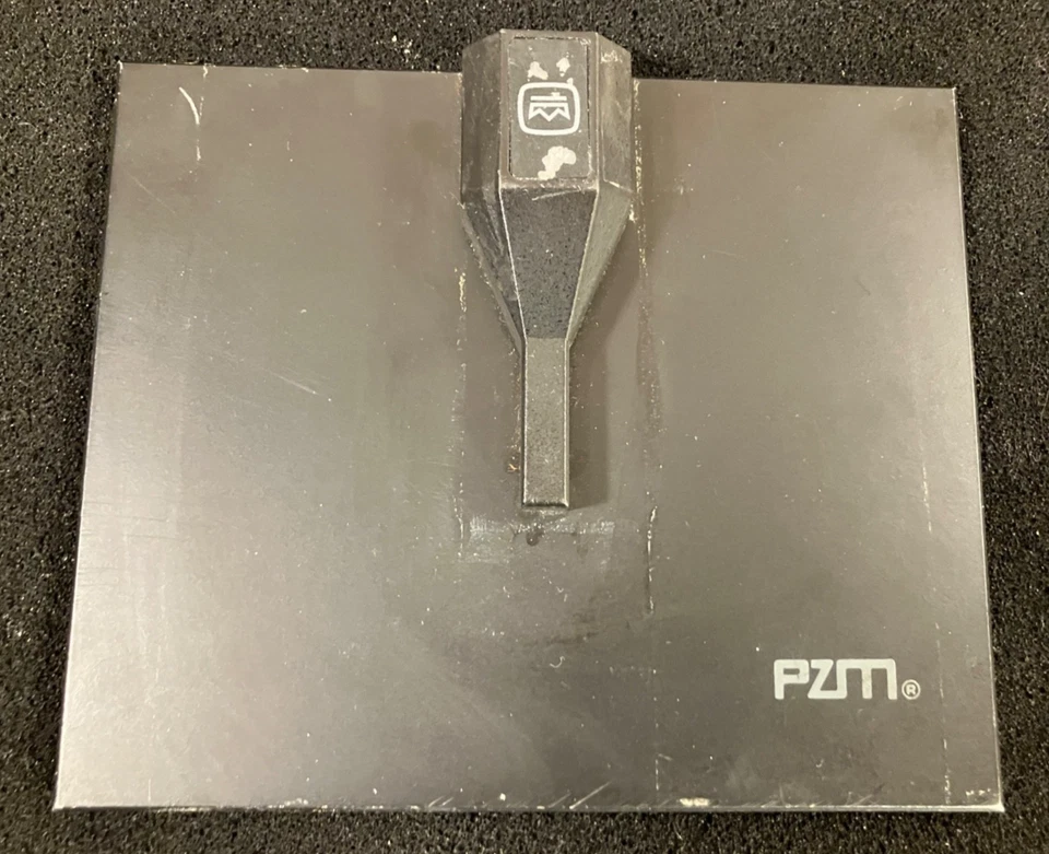 Micrófono de zona de presión Crown PZM-30R - Hecho en EE. UU. Foto 2 de 3