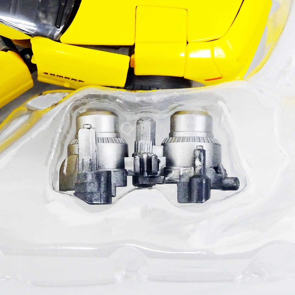 Transformers MPM-3 BUMBLEBEE AUTOBOT CHEVROLET Masterpiece Movie Takara Tommy JP - Image 2 of 4