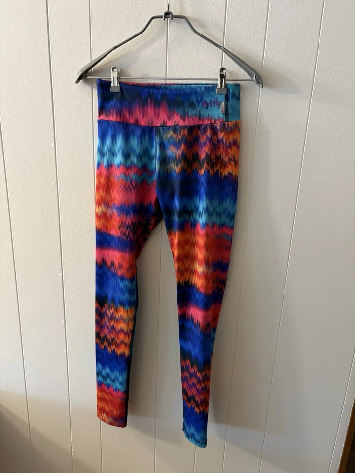 KOS USA Damas Ropa Activa Leggings Pantalones Capri Multicolor Talla Mediana E3 Foto 2 de 4