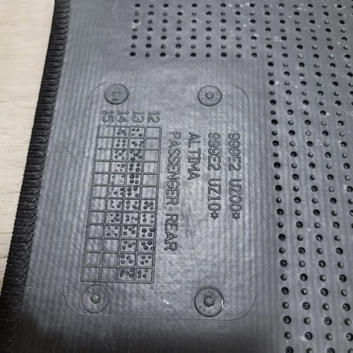 Nissan Altima Floor Mats OEM 2013-2015 Complete Set Preowned Very Good - Picture 5 of 24