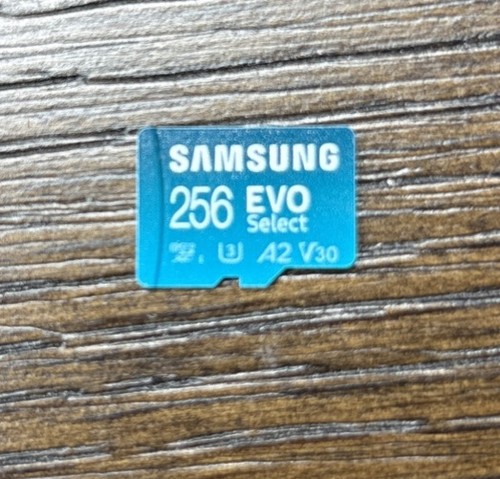 Carte mémoire micro SD SDXC V30 A2 SAMSUNG Pro Plus 256 Go d'occasion