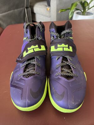 Nike Lebron Zoom Soldier 7 VII Mens Size 10 Basketball Court