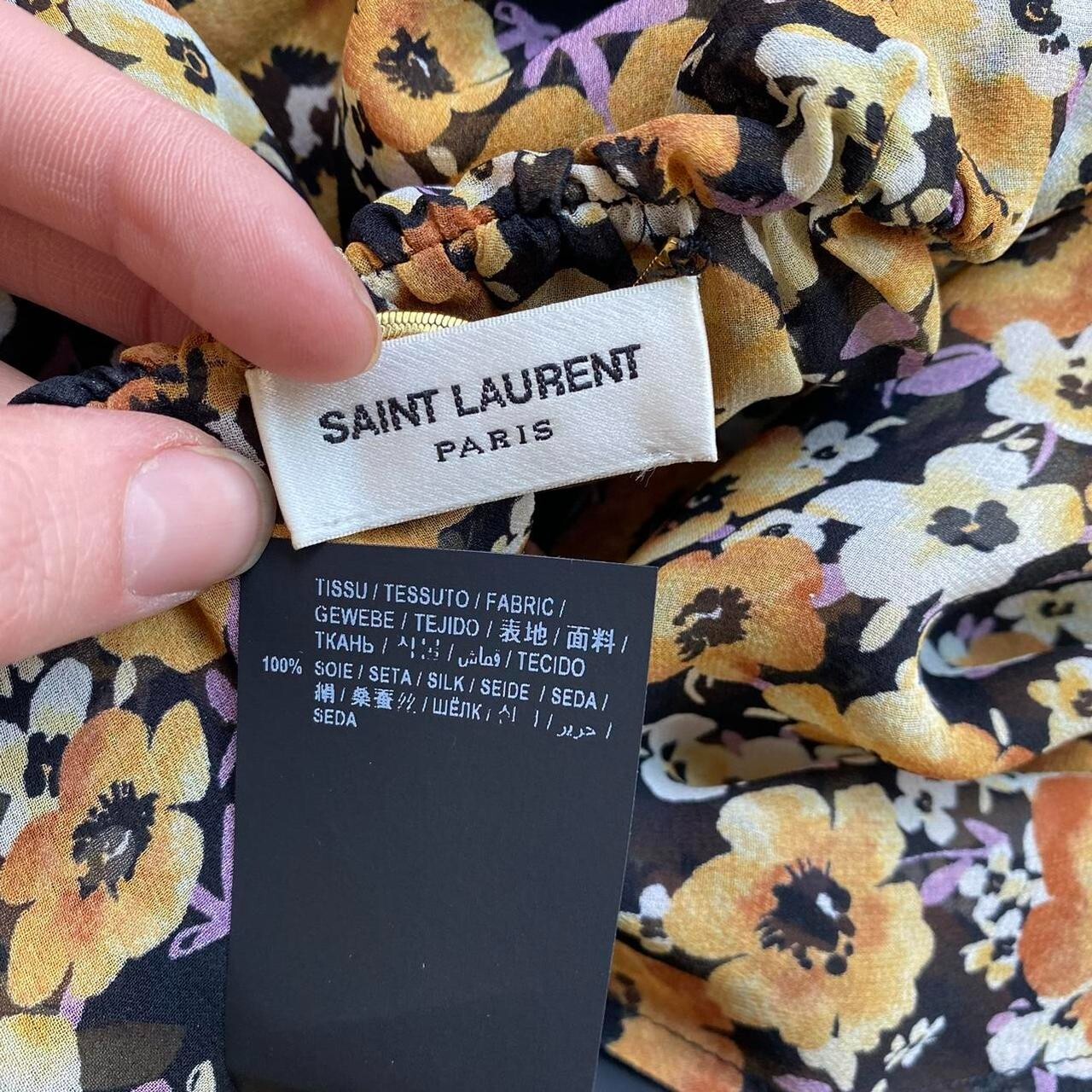 Cravatta floreale trasparente seta nera arancione giallo Saint Laurent top 36