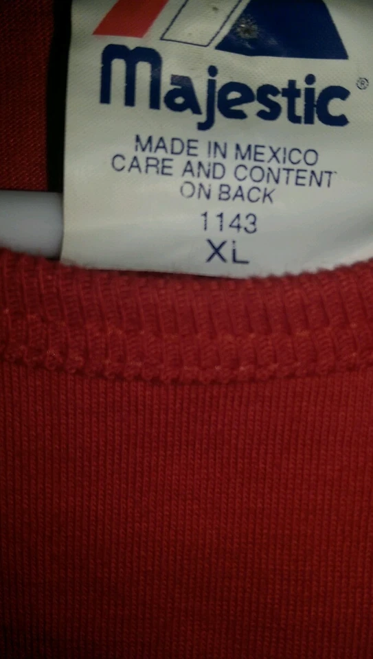 Majestic Womens Shirt Top Blouse Size XL X Large Red Phillies 26 Utley - Image 2 of 3