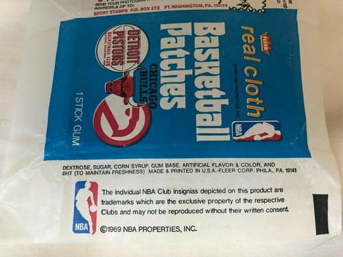 (4) 1969 Fleer Real Cloth Basketball Patches Empty Wax Pack Wrappers - Bild 4 von 5
