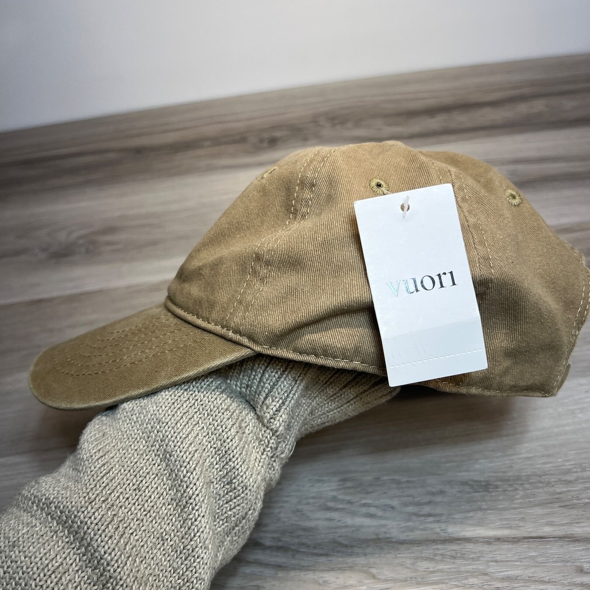 Vuori Hat Khaki Strapback Dad Outdoors Hiking Cotton  display picture 3