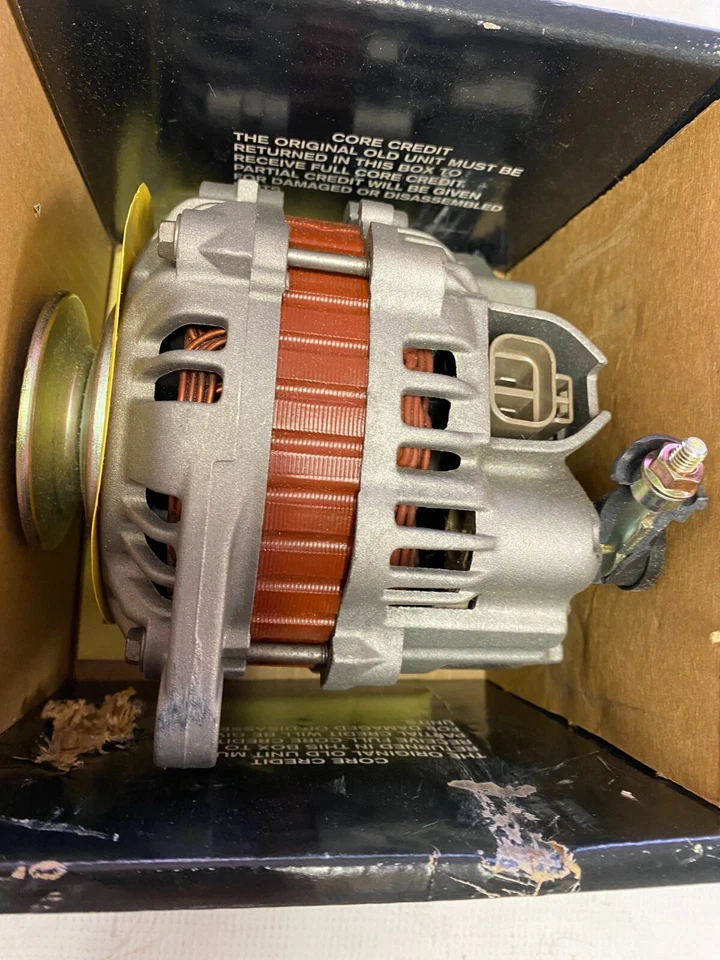 Alternador OE Bosch AL4215X para Mazda 323 MX-3 Protege Ford Escort Kia Sephia Foto 2 de 4