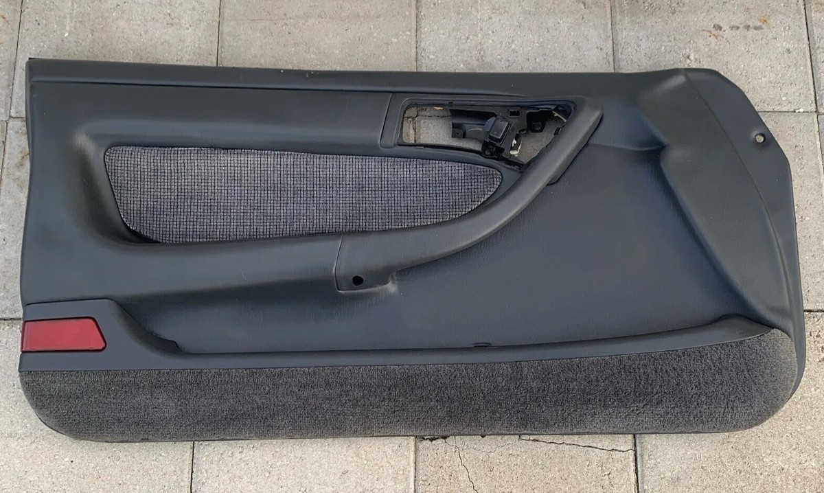 1990 1991 1992 1993 TOYOTA CELICA LEFT DRIVER DOOR TRIM PANEL