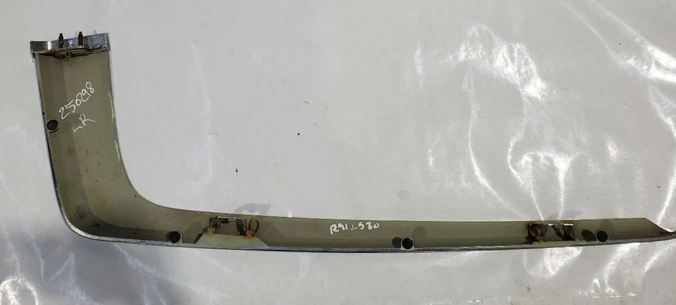 1994 1995 1996 Jaguar XJS OEM Rear Bumper HFB British Racing Green Convertible - Imagem 3 de 4