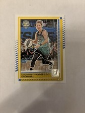 2025 Panini Donruss WNBA Courtney Vandersloot Chicago Sky #34 Base Set