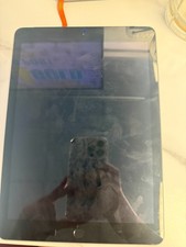 Silver Apple iPad 5th Gen 32 GB Wi-Fi Only