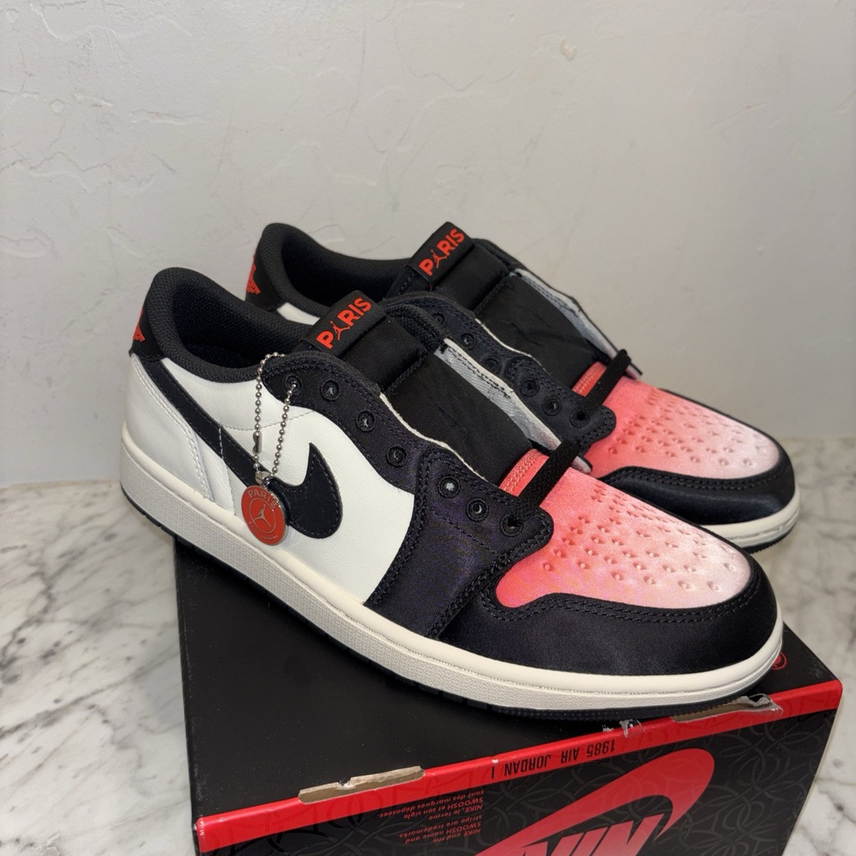 Size 9 - Paris Saint-Germain x Air Jordan 1 Retro OG Low