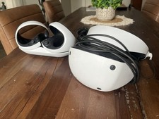PlayStation VR2 PSVR 2 With Controller Chargi...