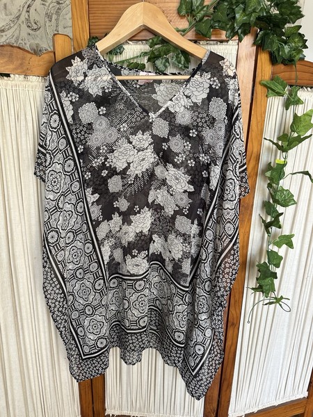 Leona Edmiston Size Medium Short Sleeve Sheer Beach Midi Kaftan Tunic Dress