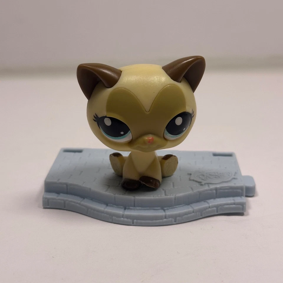 Juguete para gato siamés Littlest Pet Shop McDonald's 2015 Hasbro Foto 2 de 4