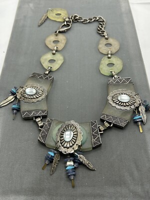 Chunky Ethnic Statement Necklace Stones w Goldtone Feathers 1990s Style