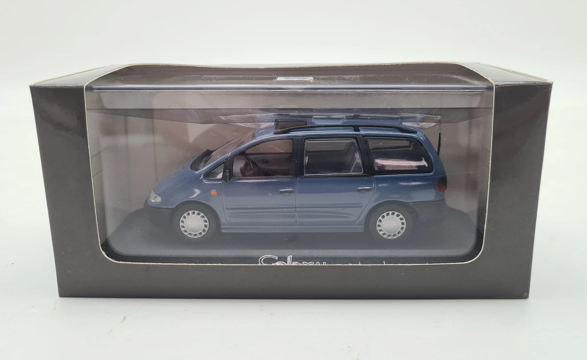 LG1982 MINICHAMPS 430089501 1/43 1:43 Voiture Ford Galaxy 2000 noir