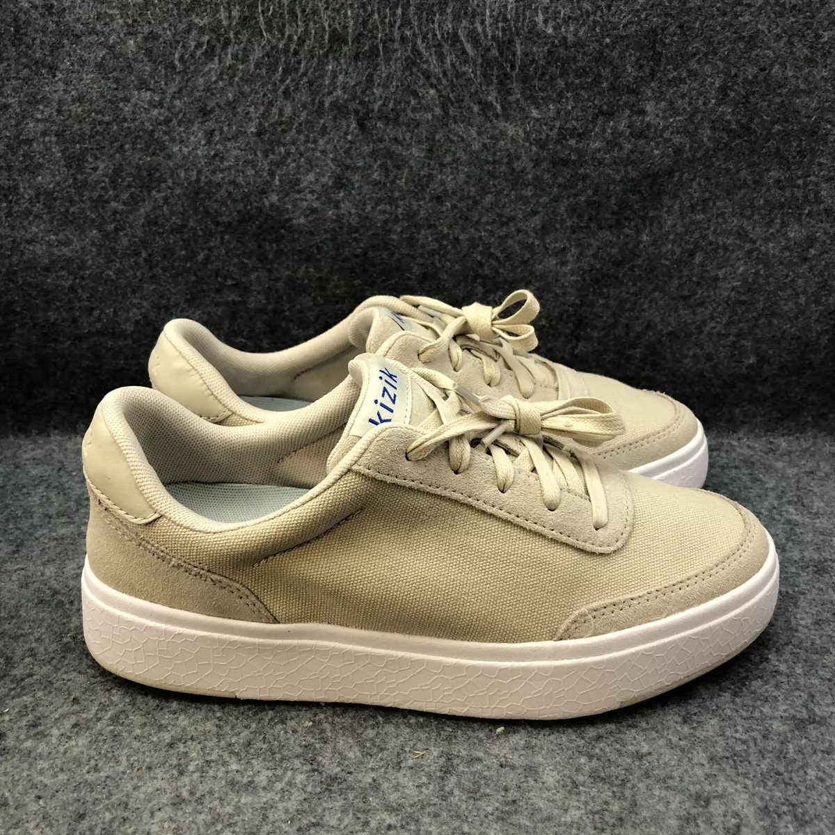 Wide white shop canvas sneakers