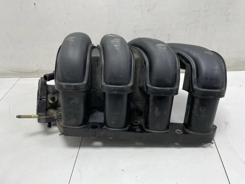 TOYOTA MR2 1.8L 2001 SPYDER COLECTOR DE ADMISIÓN DE FÁBRICA Foto 4 de 4