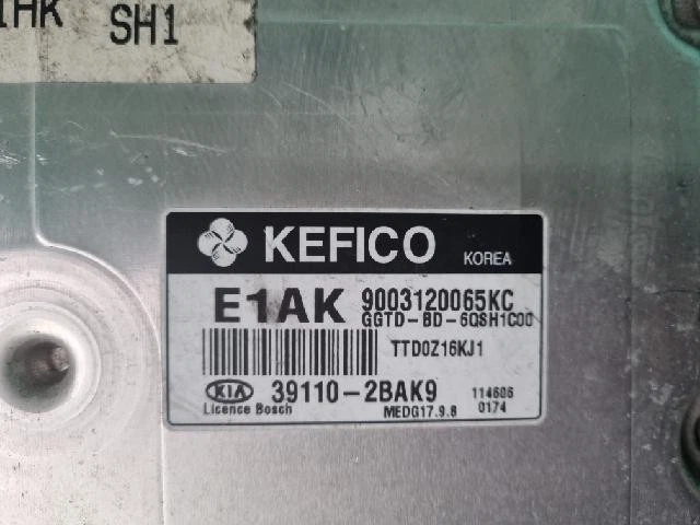 Modulo centralina motore ECU KIA Cerato Forte Koup 2013 39110-2BAK9 - Immagine 2 di 4