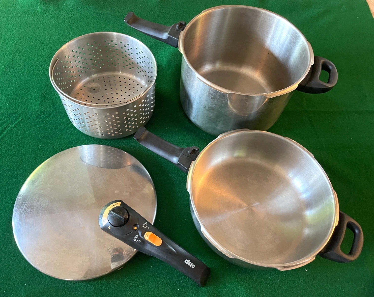 Fagor Duo 8L & 4L 18/10 Stainless Steel Pressure Cooker w/ Lid & Steaming Basket