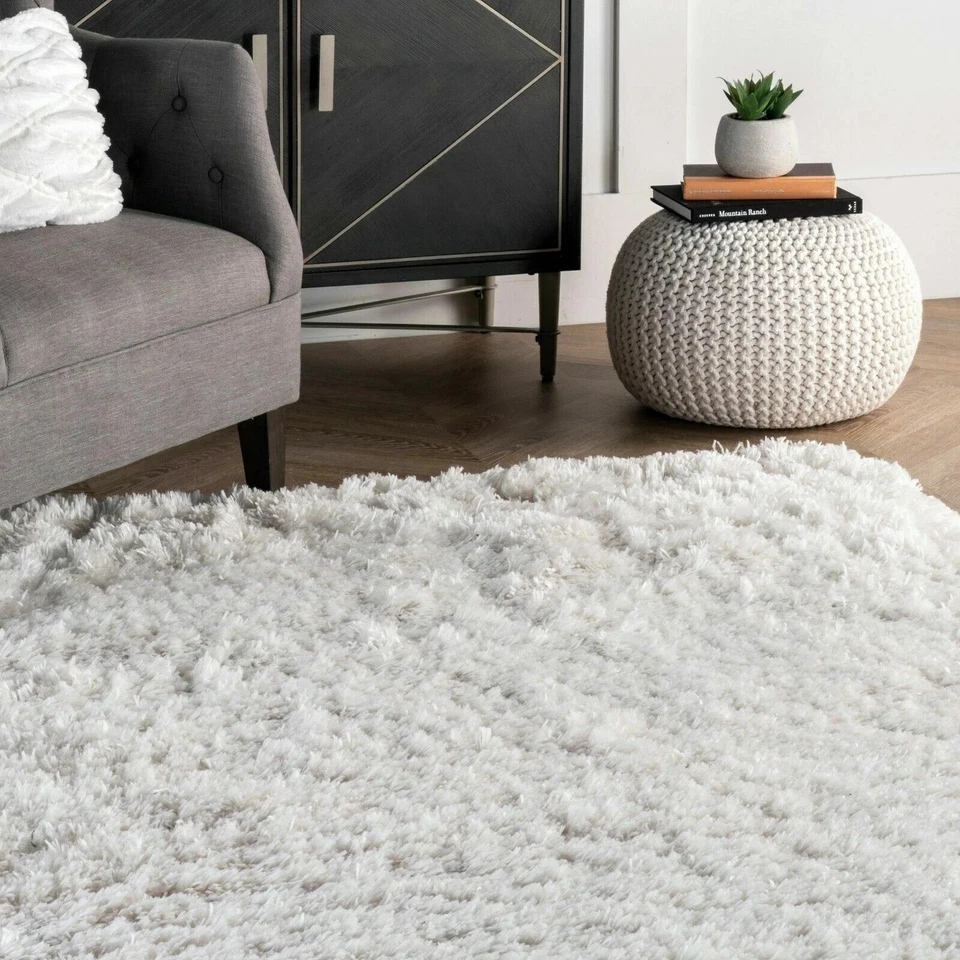 Handmade Contemporary Modern Fluffy Plush Shag Area Rug in Ivory - Image 2 of 4