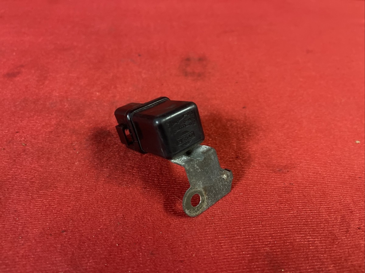1985-1989 Nissan 300ZX Turbo Z31 RELAY 25230 C9961 NA OEM | eBay